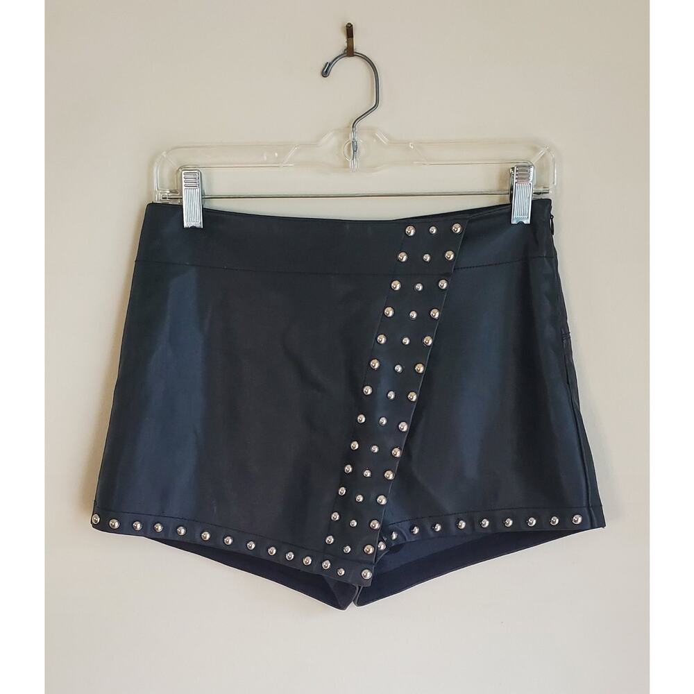 Free People Emmy Black Faux Leather Studded Mini Skort Size 2